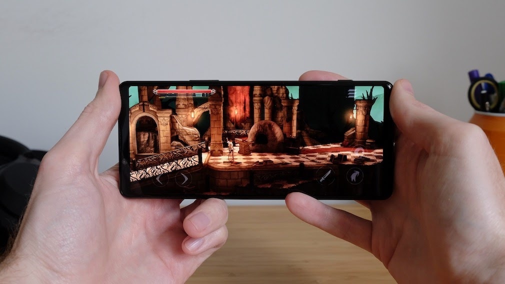 Discover The Best Phones To Play Games Online